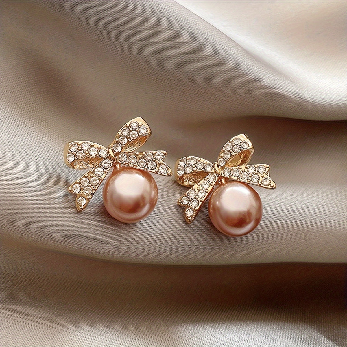 Delicate Bow With Imitation Pearl Design Stud Earrings Alloy Jewelry Embellished With Rhinestones Vintage Elegant Style Dating Earrings