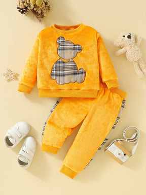 Baby Boys And Girls Long Sleeve Cartoon Stripe Bear Pattern Double-sided Flannel Sweatshirt + Trousers 2pcs Set For Autumn And Winter Outdoor Wear