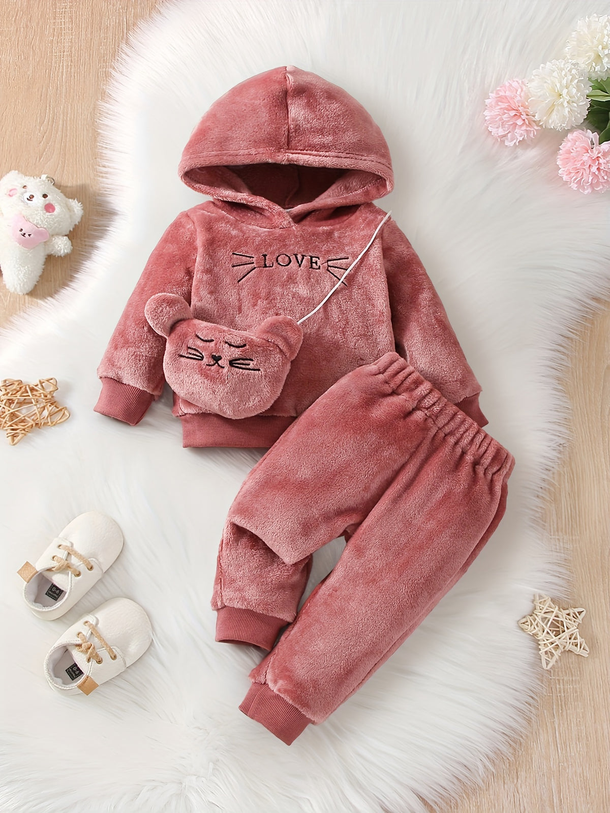 2-piece Baby's LOVE Embroidery Warm Fuzzy Hoodie + Cute Bear Bag + Casual Pants, Toddler & Infant Girl's Outdoor Clothing Set For Fall Winter